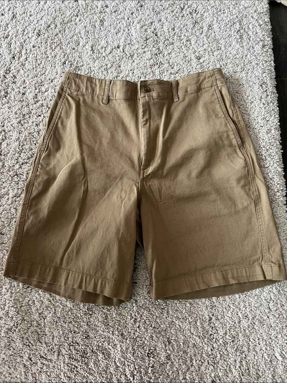 Men's Khaki Cotton Shorts - Classic Casual Style